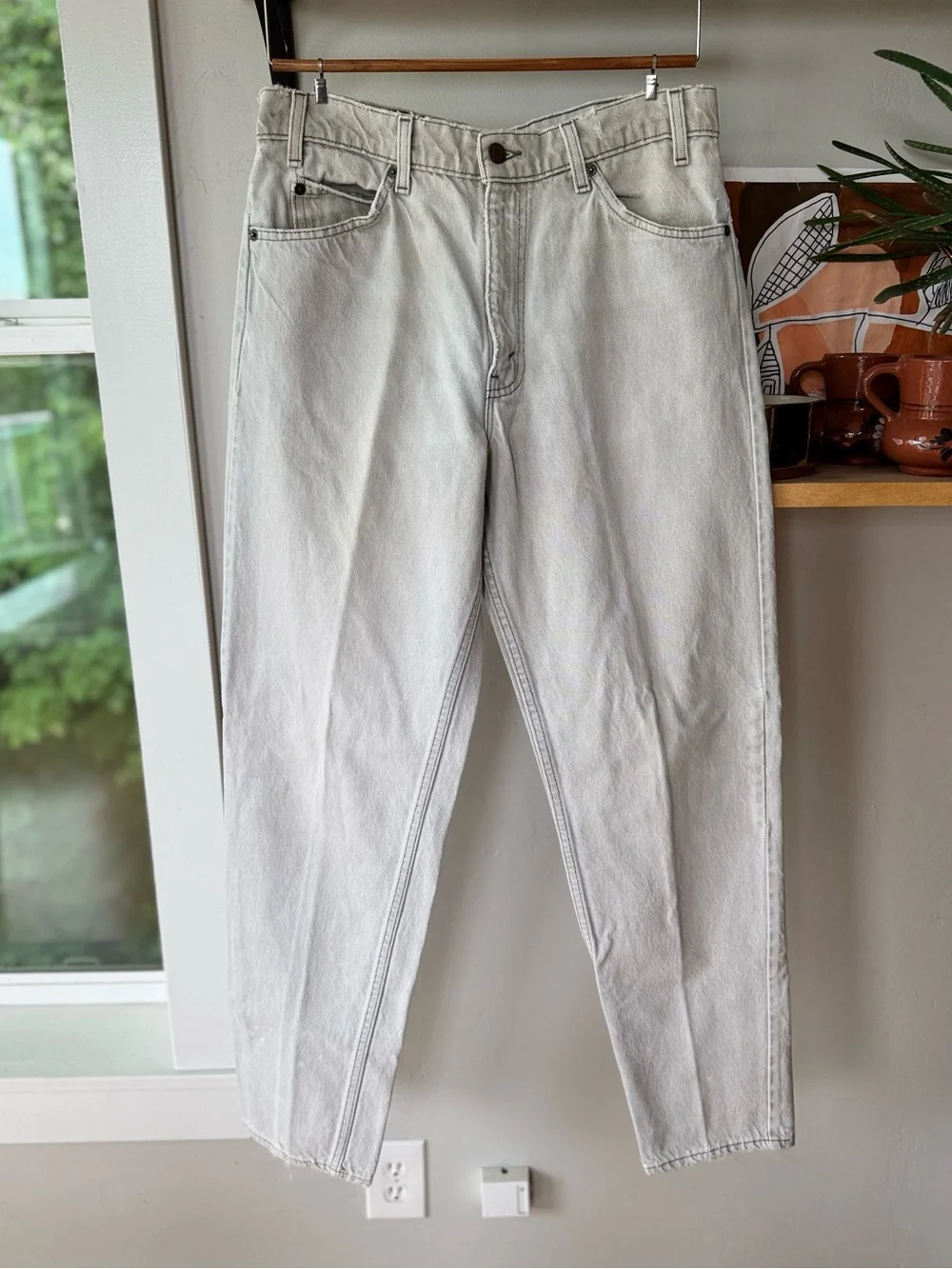 Vintage Orange Tab Levi’s 550 Relaxed Fit Tapered Gray Wash Denim Jeans 33 x 32